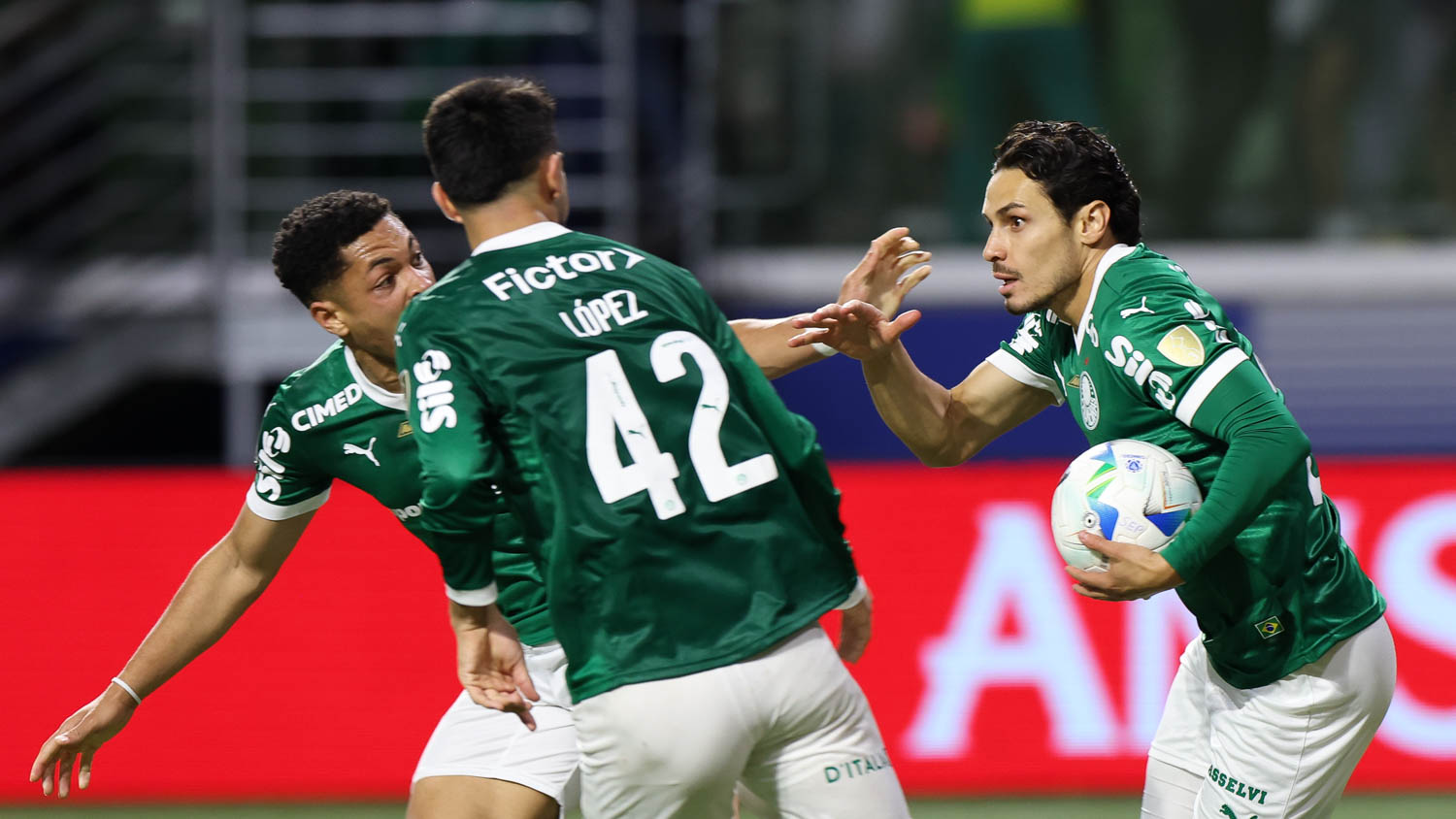 ¡Palmeiras finalista! Remontada 4-0 a Liga de Quito en la Copa Libertadores 2025